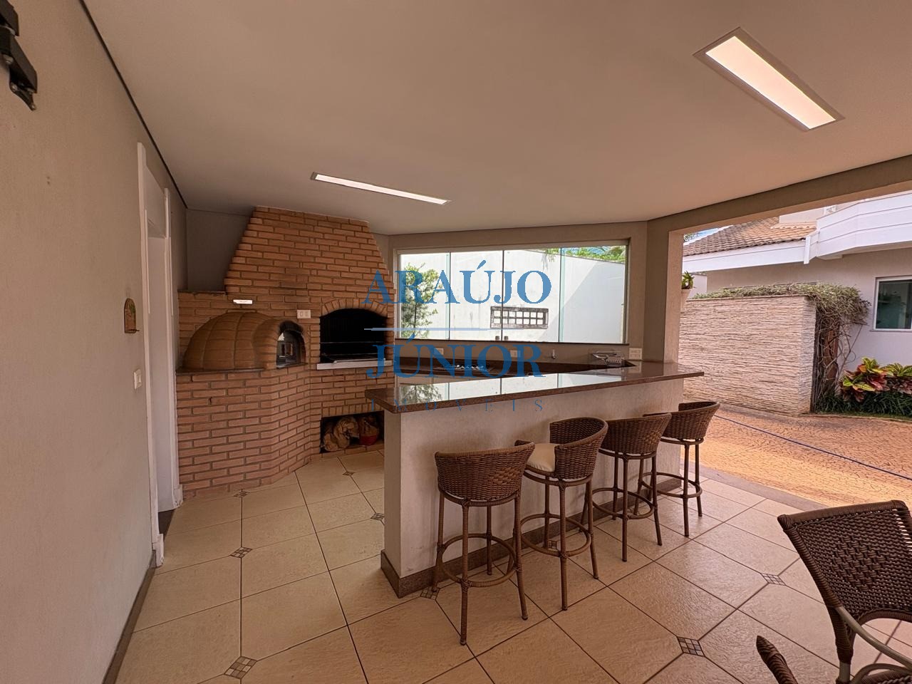 Casa, 3 quartos, 250 m² - Foto 6