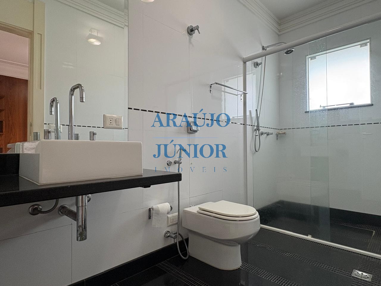 Casa, 3 quartos, 250 m² - Foto 18