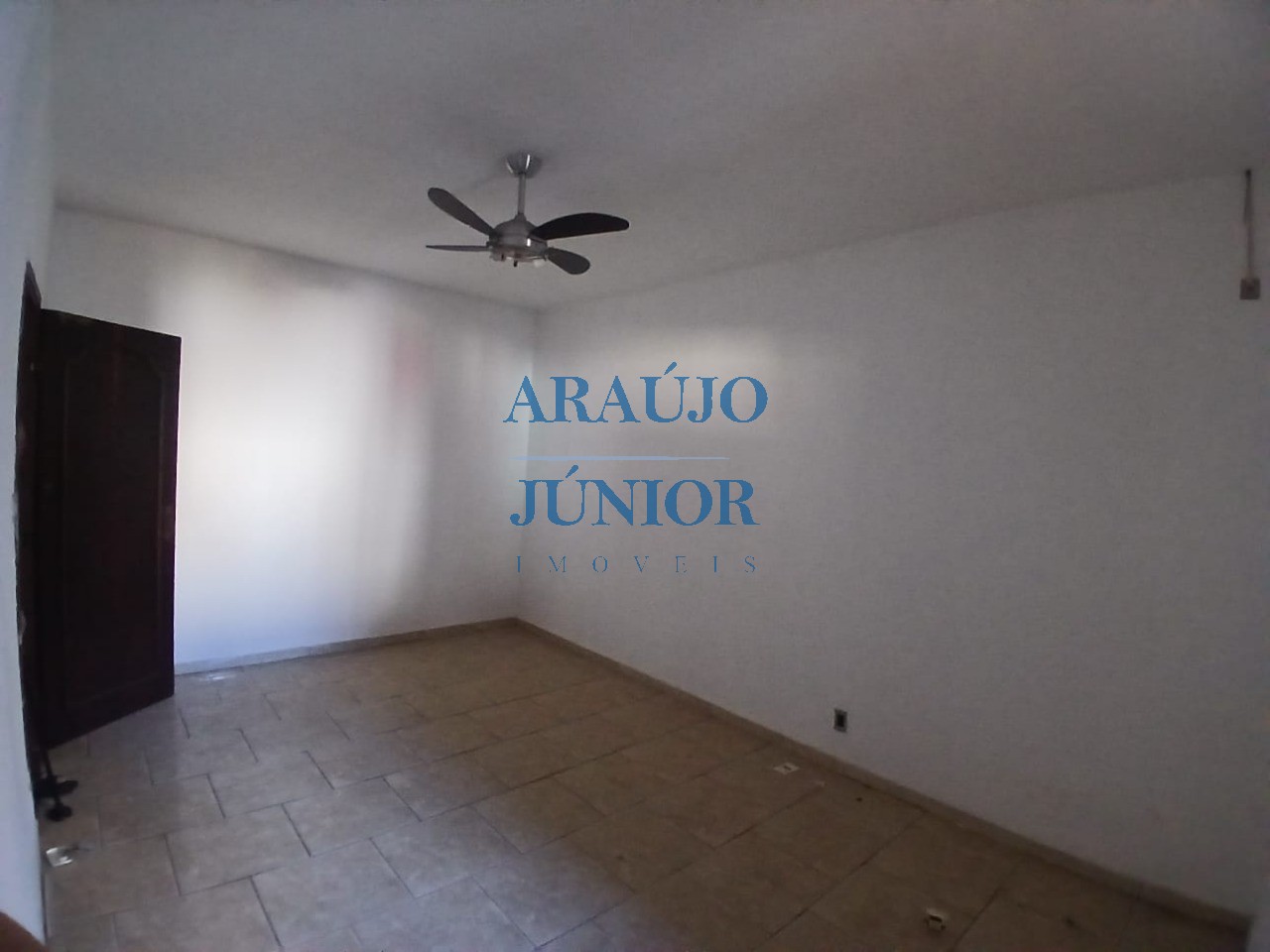 Casa, 2 quartos, 300 m² - Foto 11