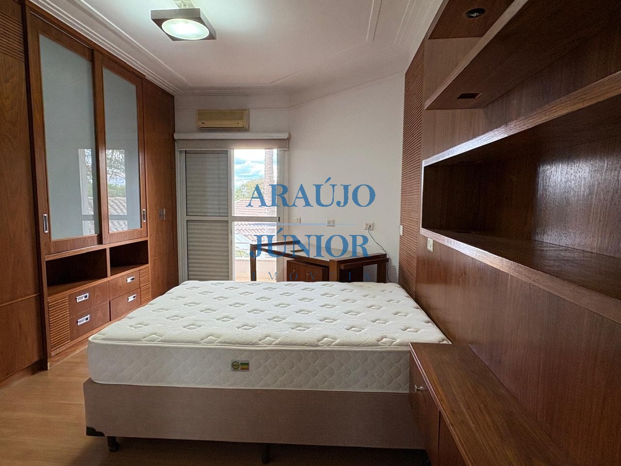 Casa, 3 quartos, 250 m² - Foto 20