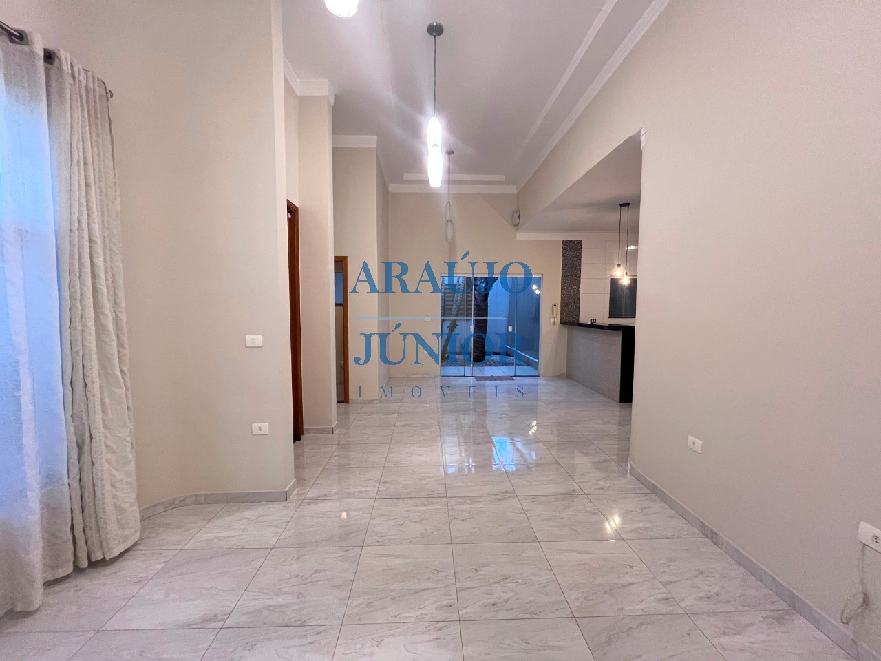 Casa, 3 quartos, 204 m² - Foto 3
