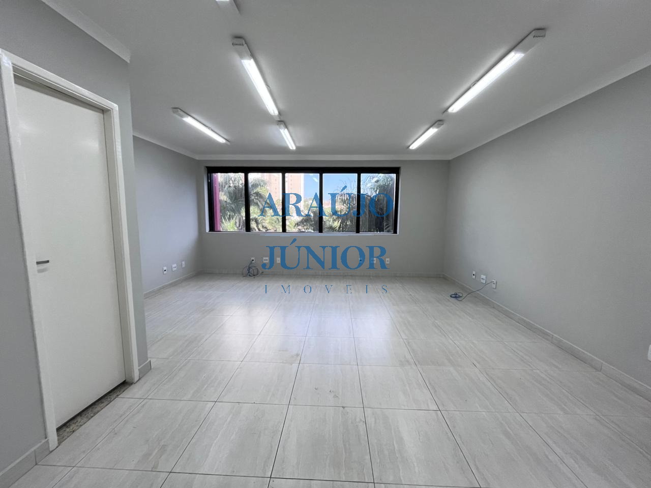 Sala-Conjunto, 40 m² - Foto 2