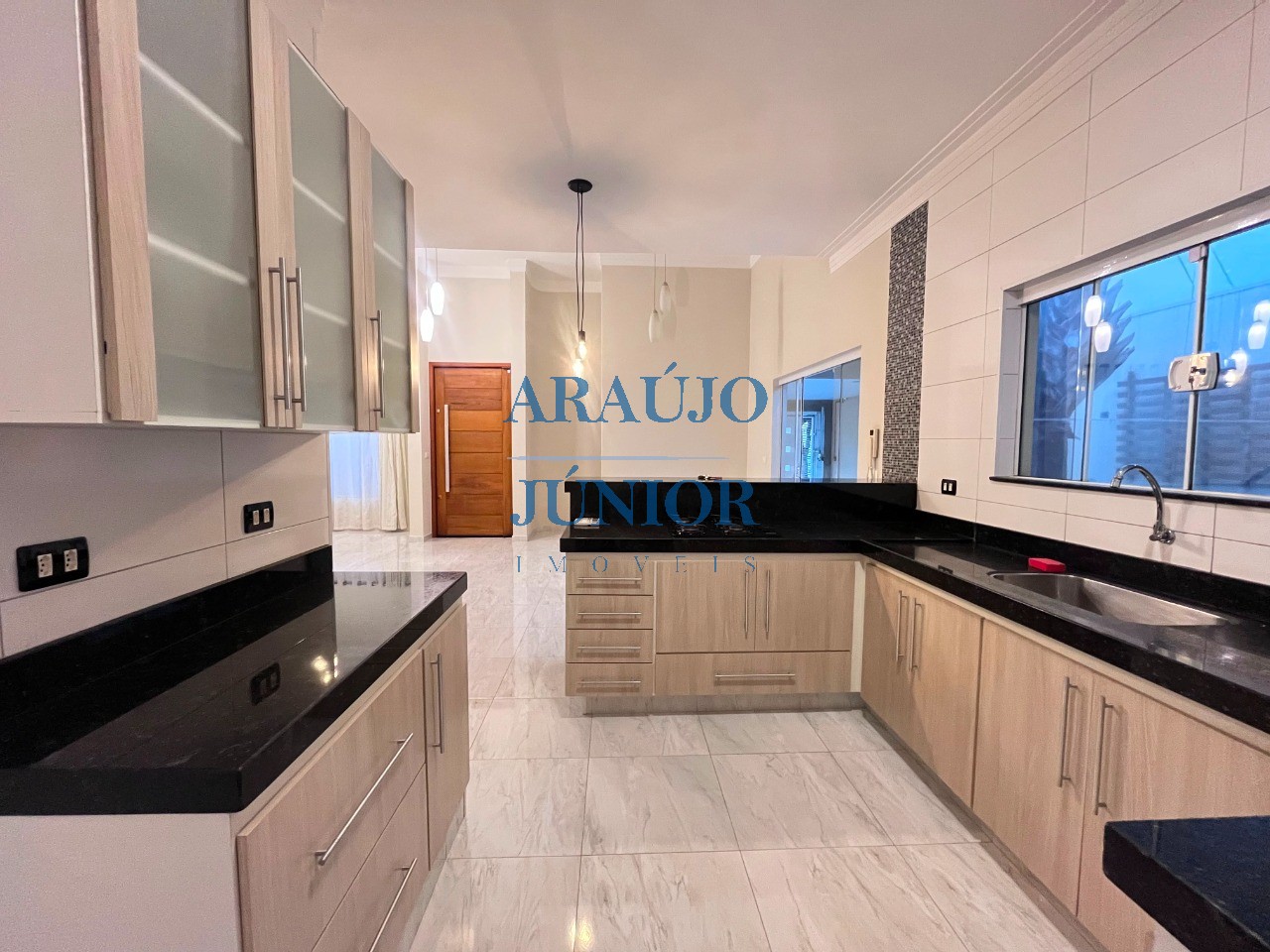 Casa, 3 quartos, 204 m² - Foto 9