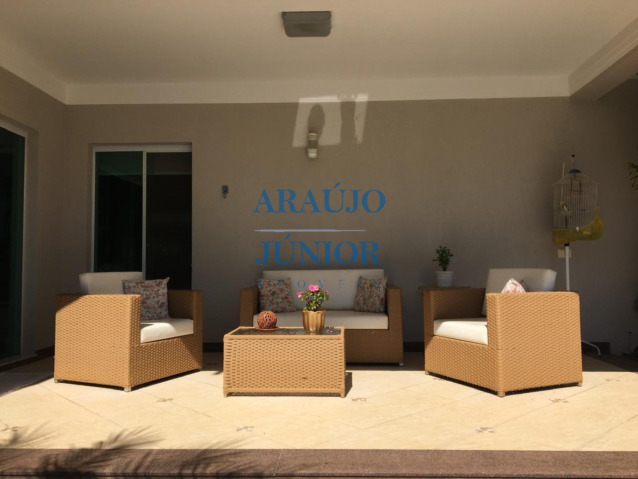 Casa, 3 quartos, 250 m² - Foto 1