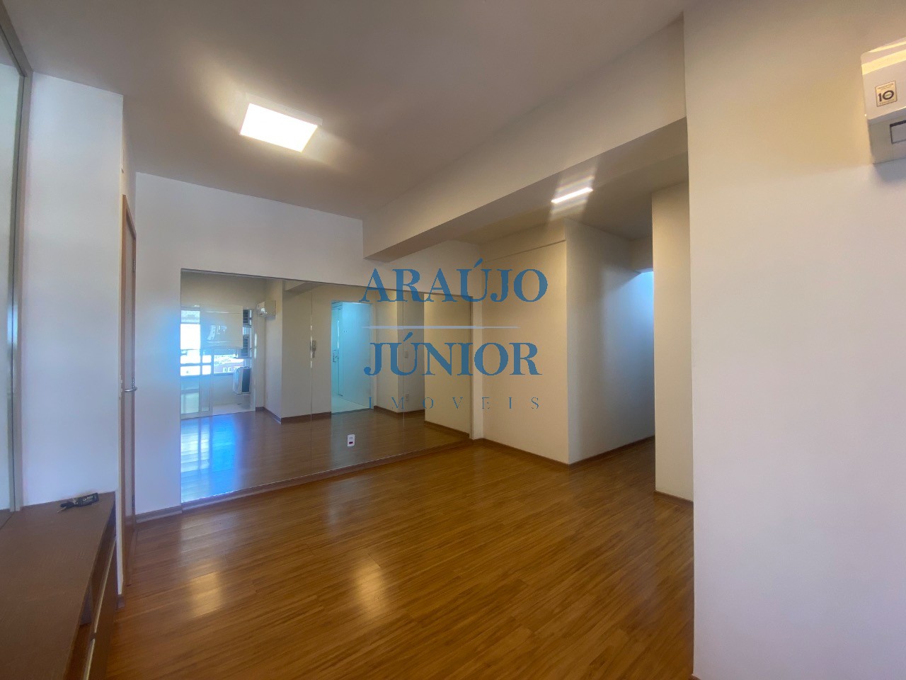 Apartamento, 2 quartos, 63 m² - Foto 1