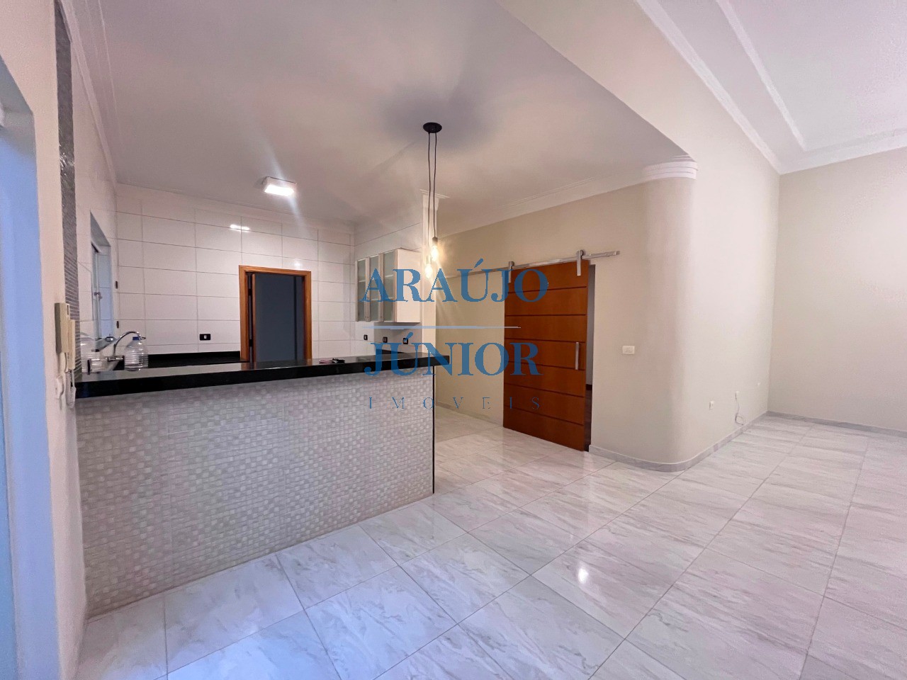 Casa, 3 quartos, 204 m² - Foto 4