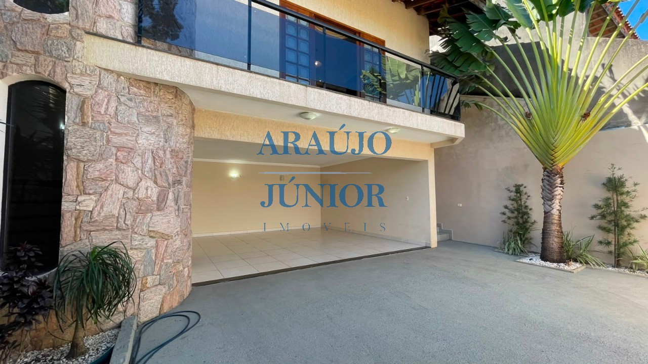 Casa, 3 quartos - Foto 1