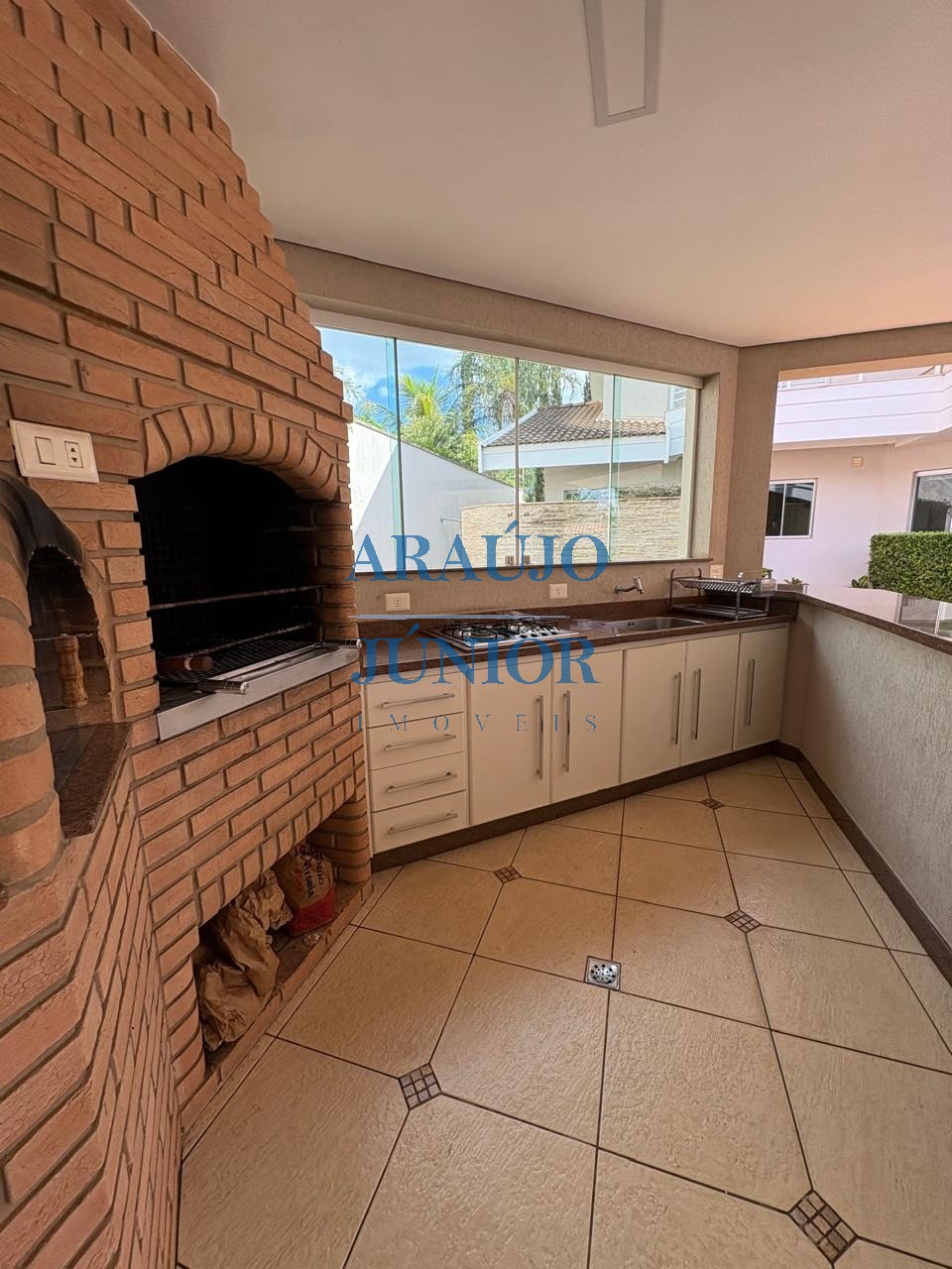Casa, 3 quartos, 250 m² - Foto 11