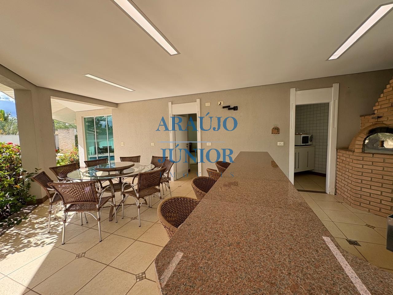 Casa, 3 quartos, 250 m² - Foto 13