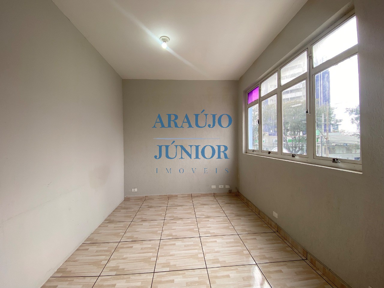 Sala-Conjunto, 40 m² - Foto 1