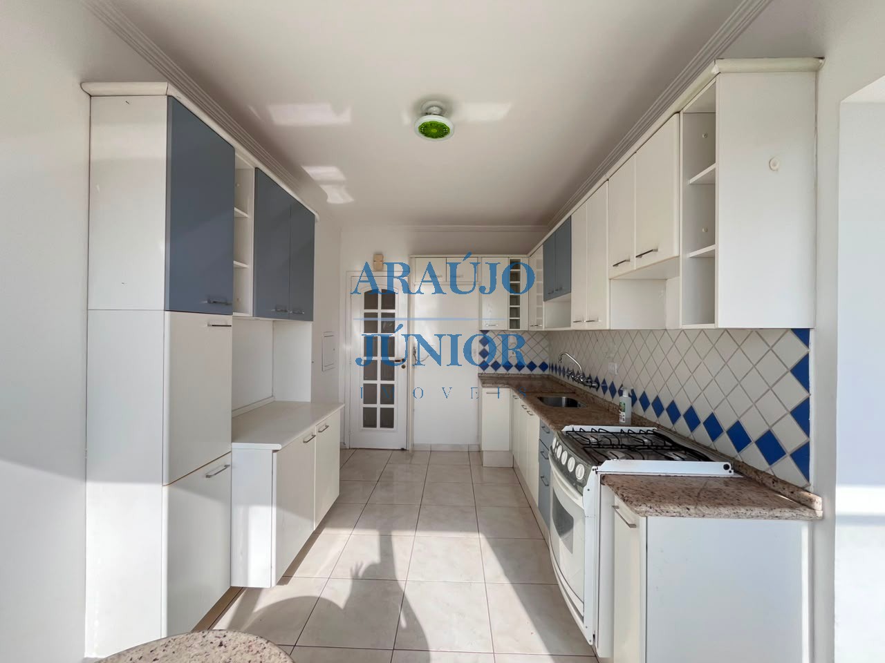 Apartamento, 2 quartos, 110 m² - Foto 3