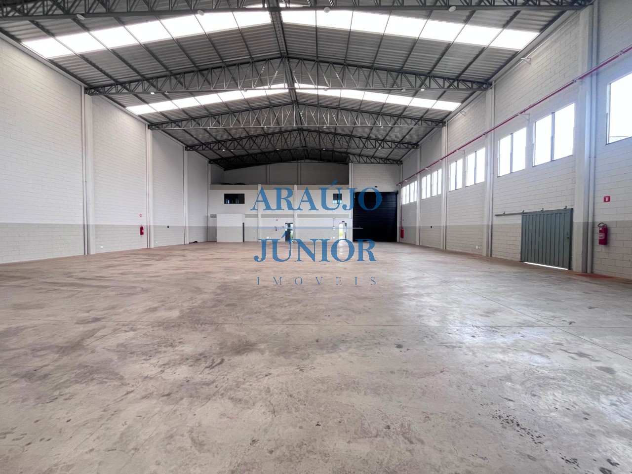 Depósito-Galpão, 1000 m² - Foto 2