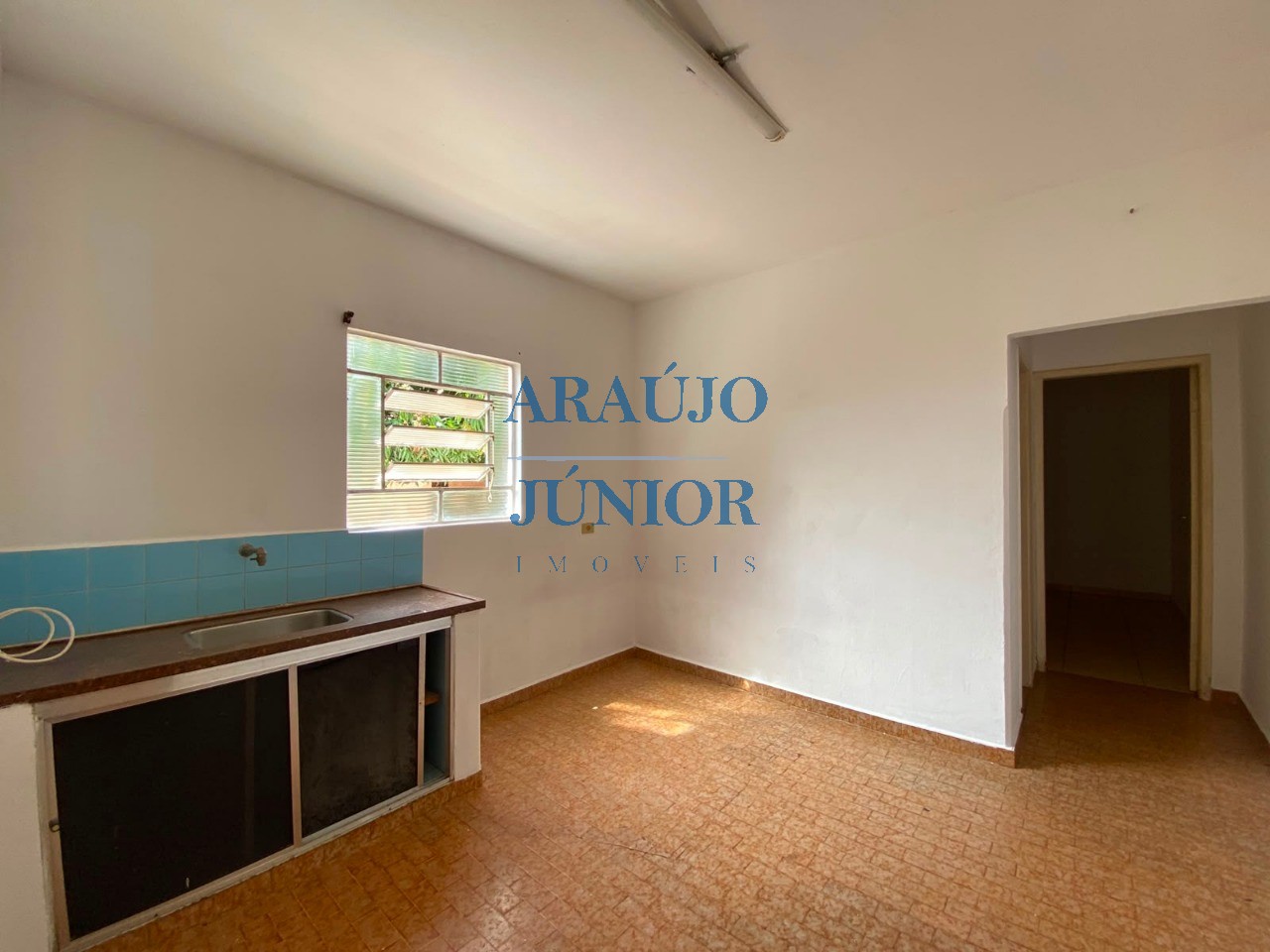 Casa, 1 quarto, 350 m² - Foto 3