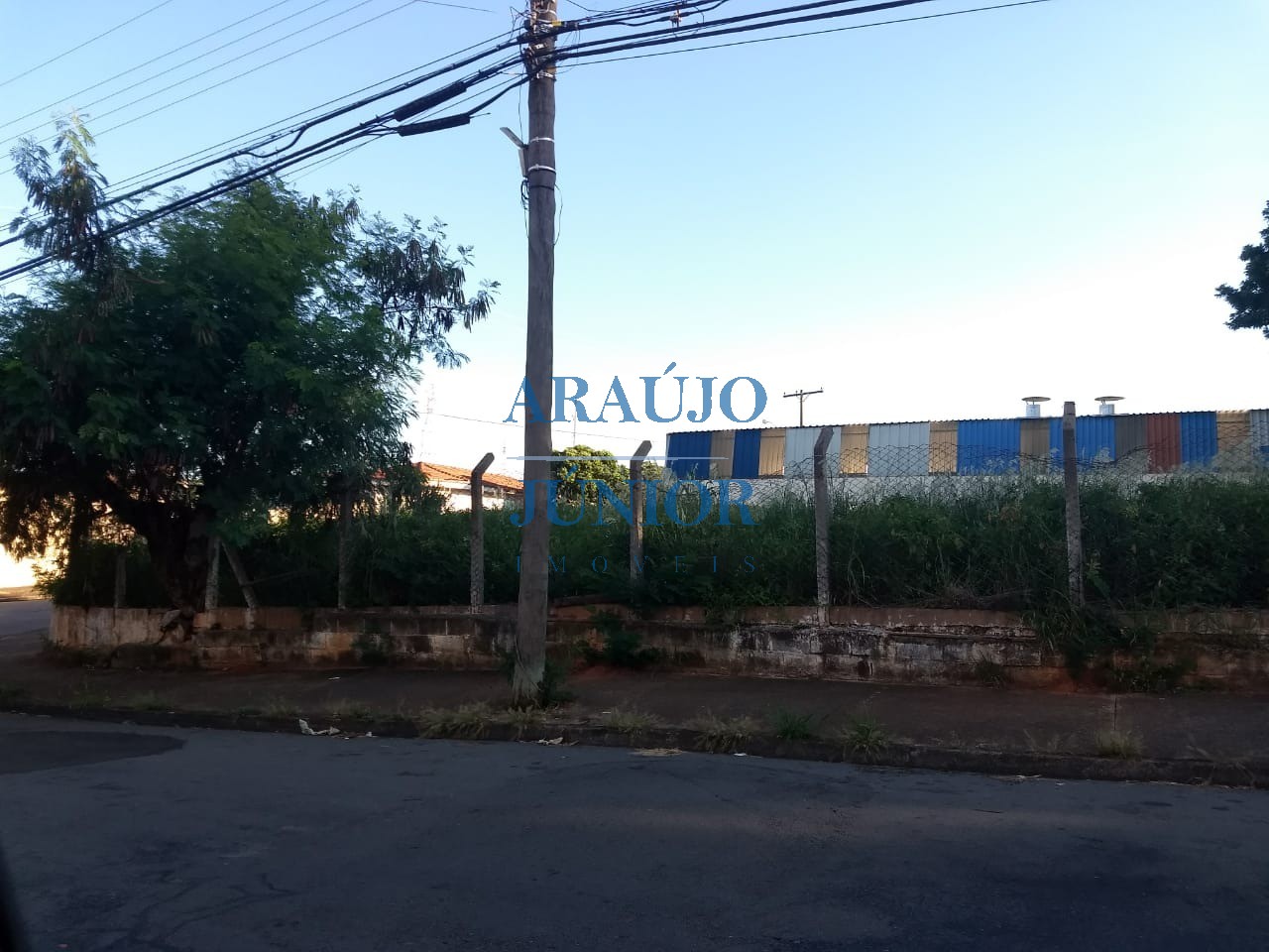 Loteamento e Condomínio, 884 m² - Foto 2