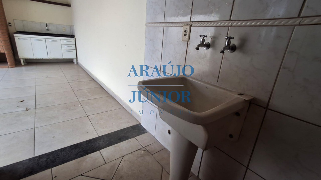 Casa, 3 quartos, 200 m² - Foto 15