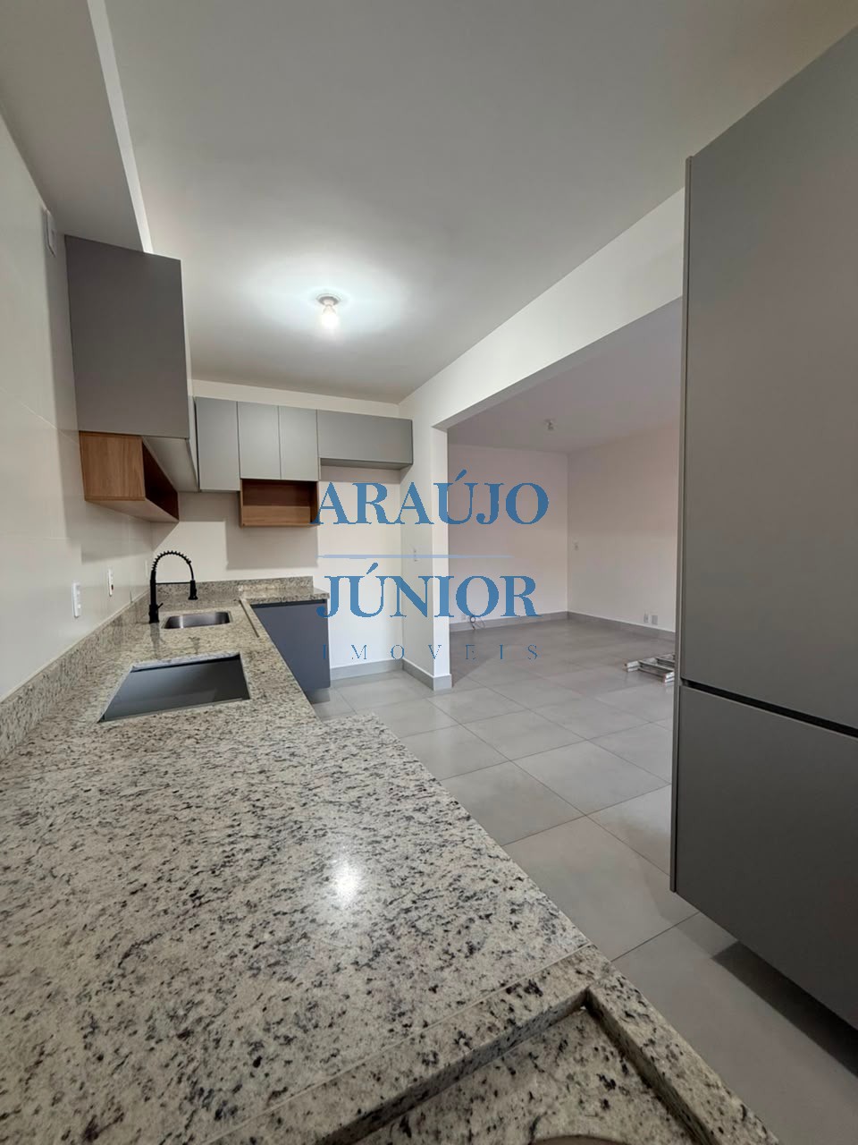 Apartamento, 2 quartos, 101 m² - Foto 1