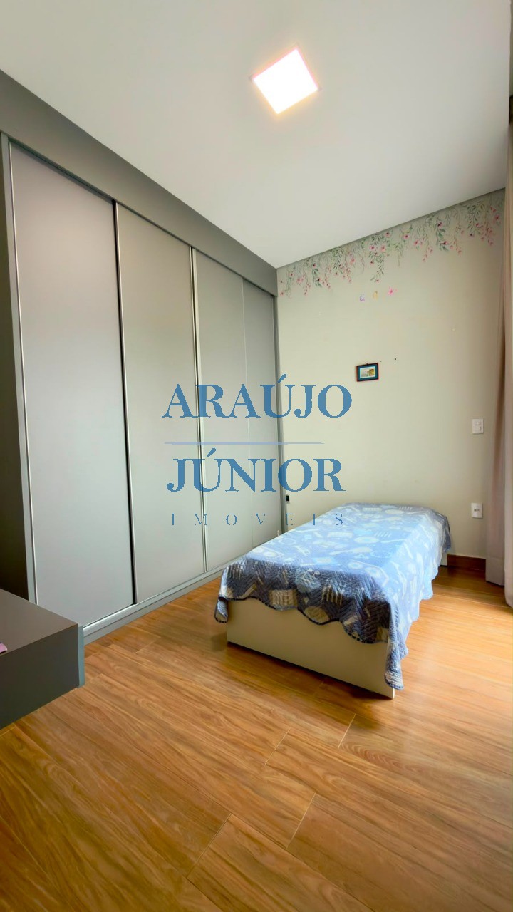 Casa, 3 quartos, 250 m² - Foto 12