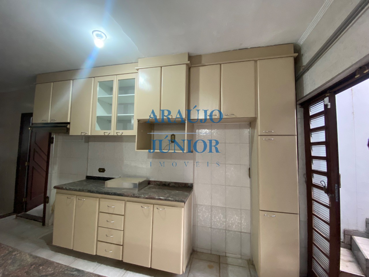 Casa, 2 quartos, 304 m² - Foto 26