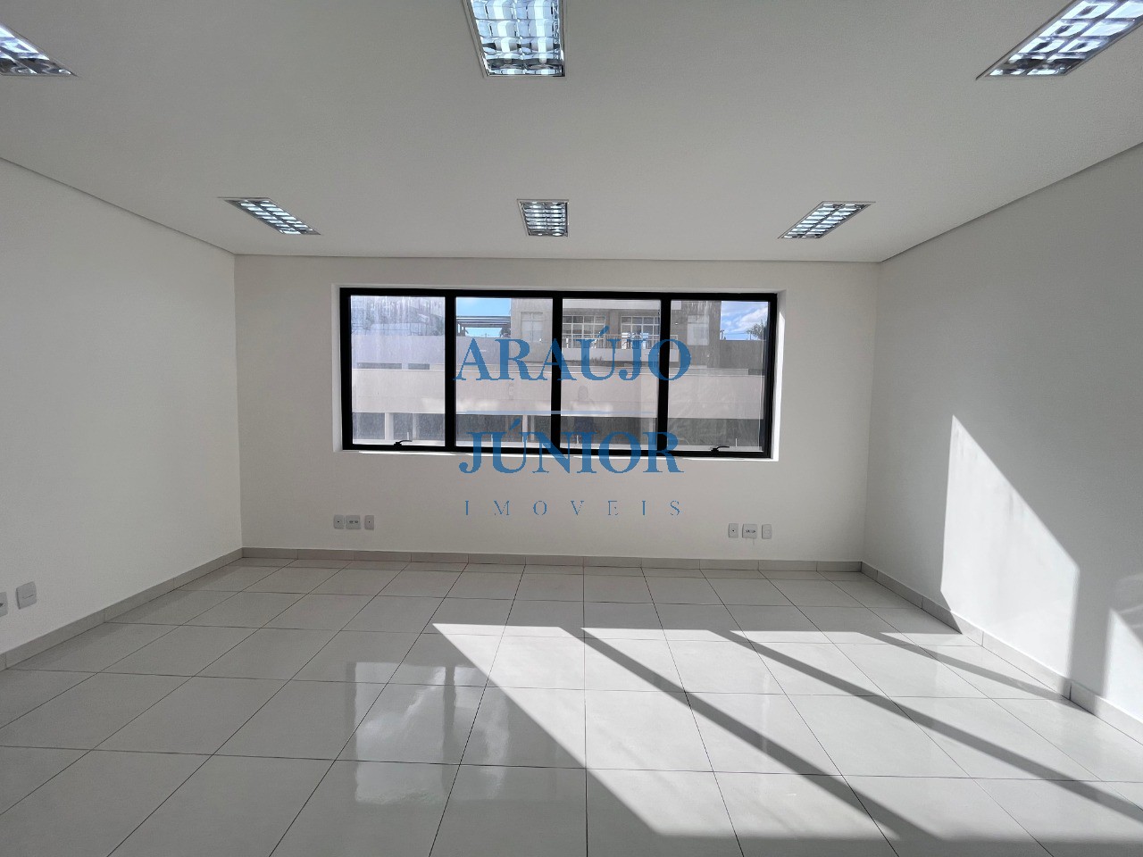 Sala-Conjunto, 45 m² - Foto 2
