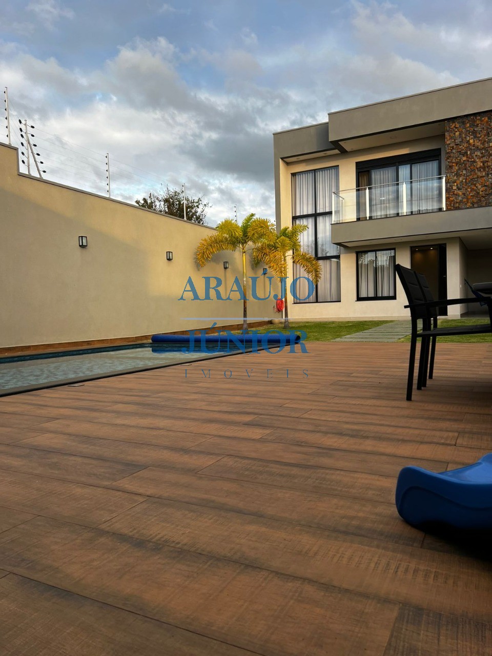 Casa, 3 quartos, 234 m² - Foto 30