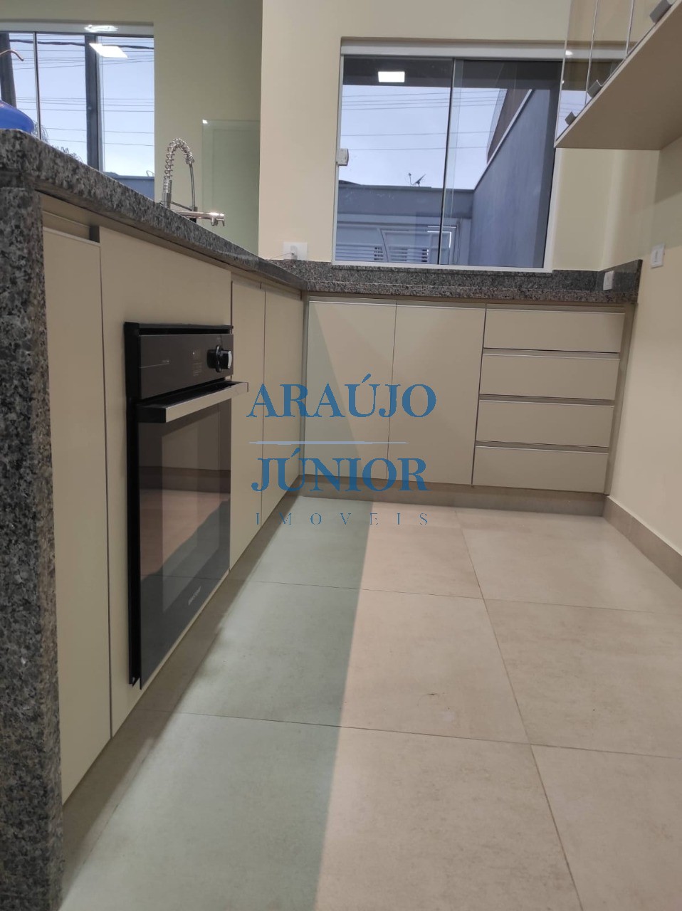 Casa, 2 quartos, 150 m² - Foto 8