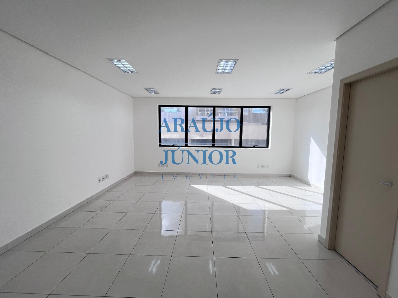 Sala-Conjunto, 45 m² - Foto 1