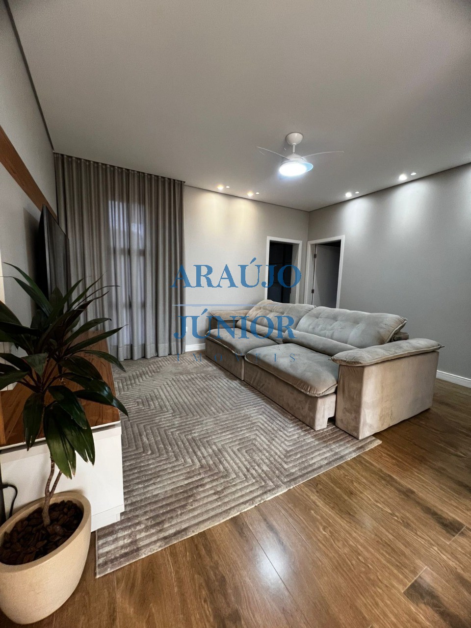 Casa, 3 quartos, 234 m² - Foto 35