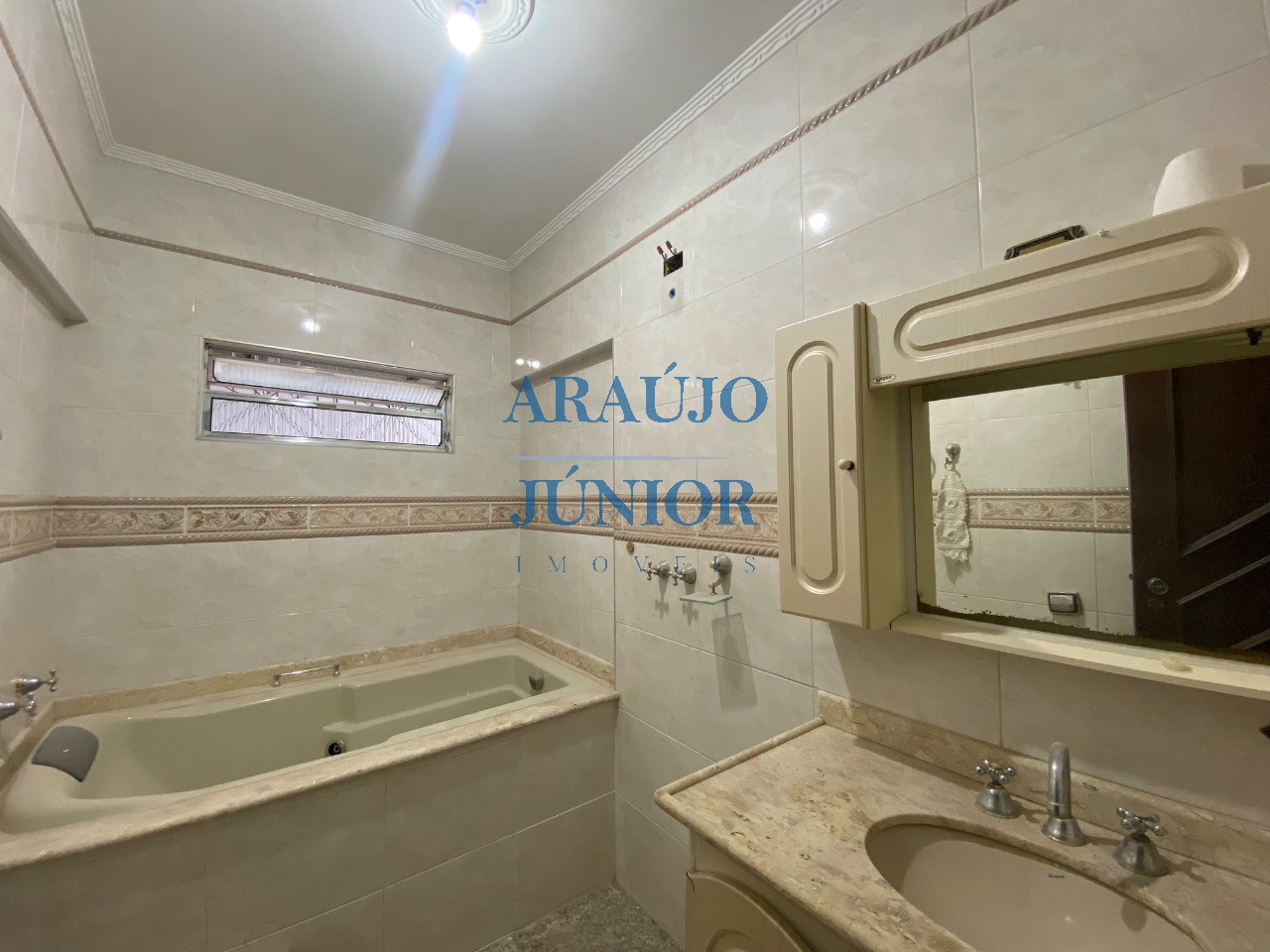 Casa, 2 quartos, 304 m² - Foto 17