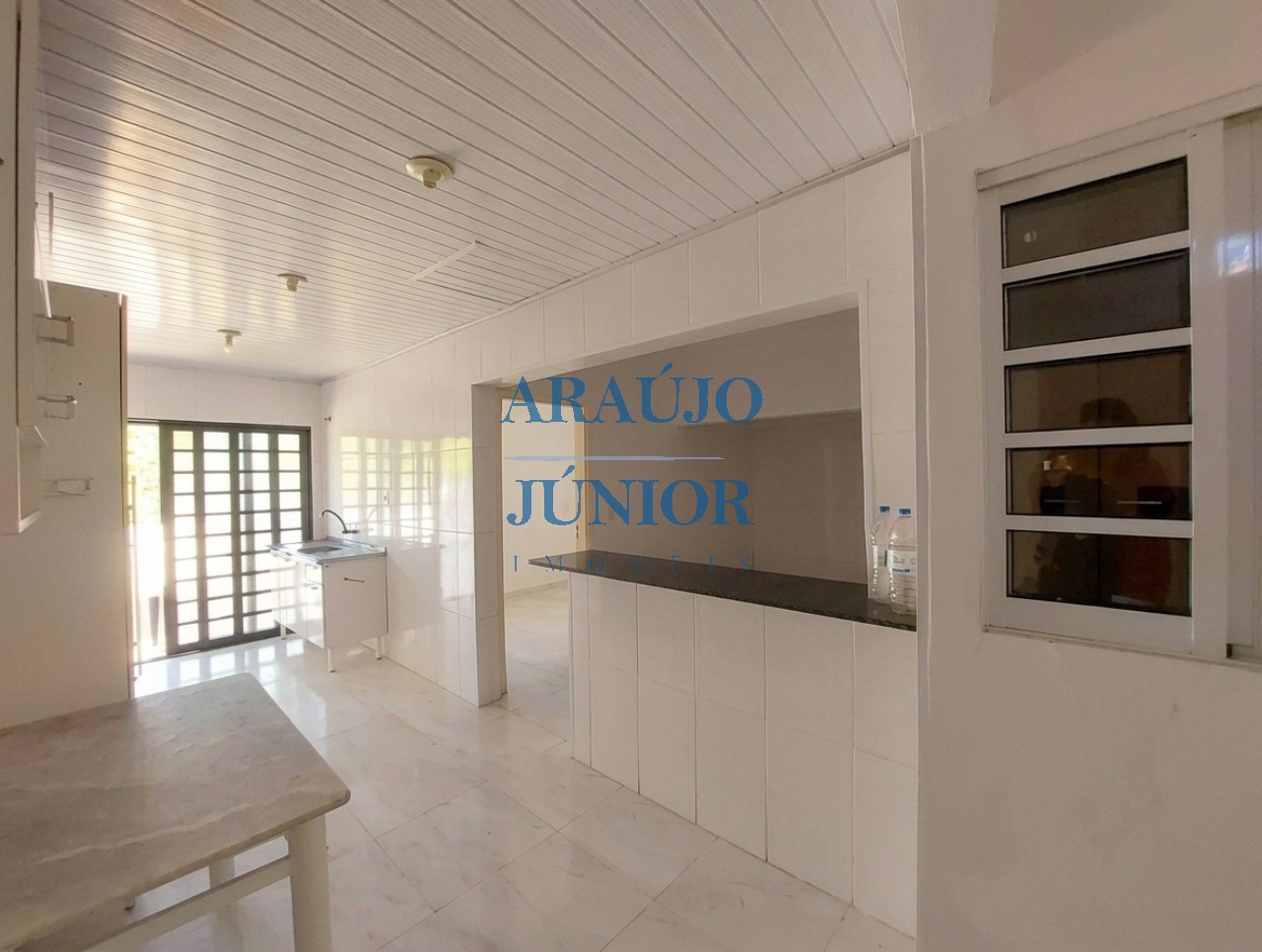 Casa, 2 quartos, 61 m² - Foto 1