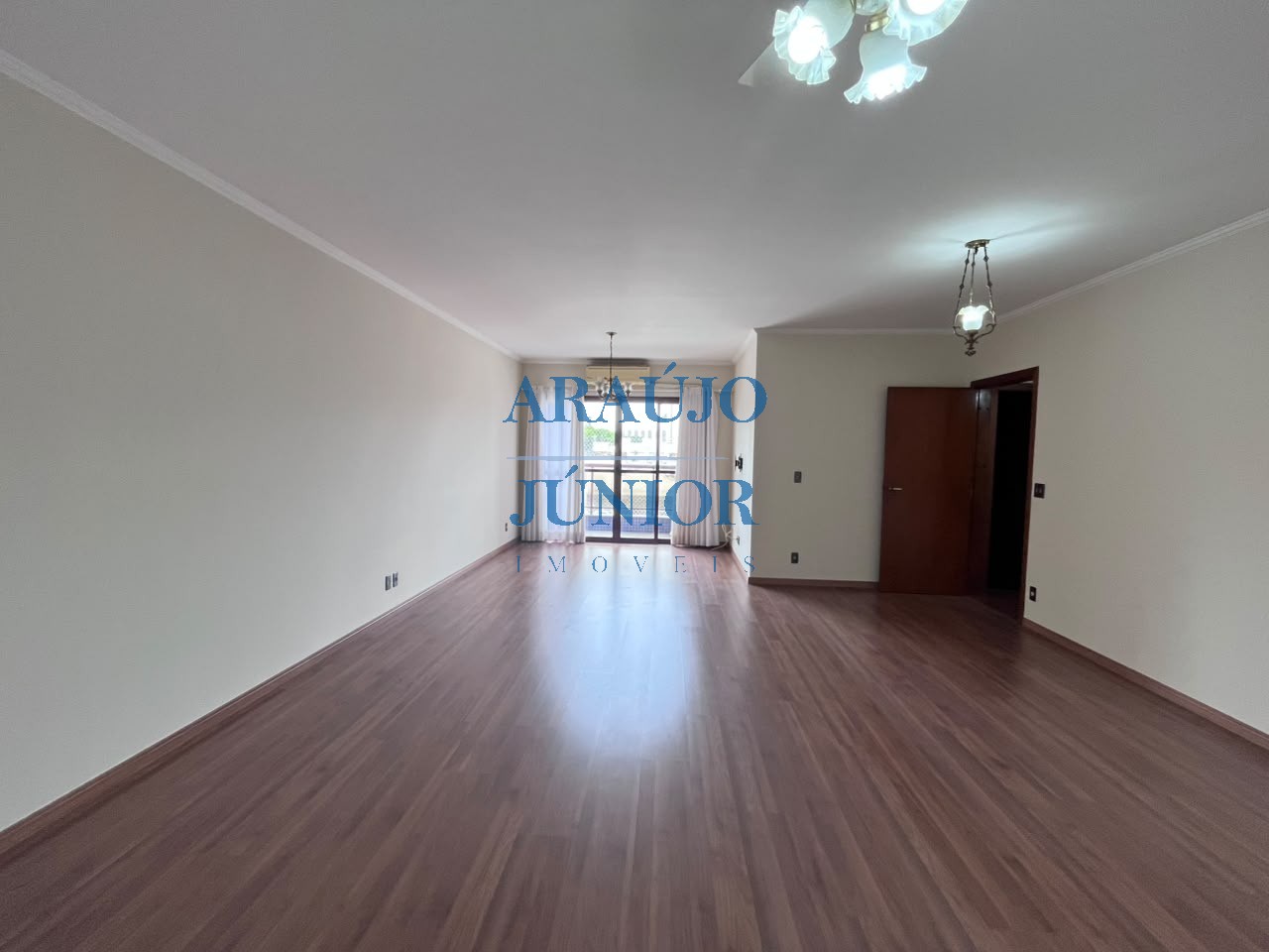 Apartamento, 3 quartos, 120 m² - Foto 3