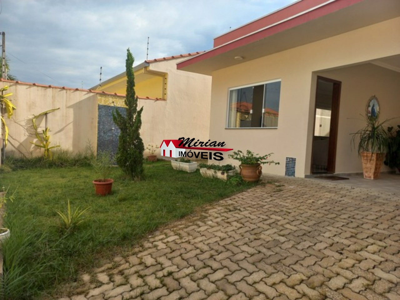 Casa, 3 quartos, 130 m² - Foto 2