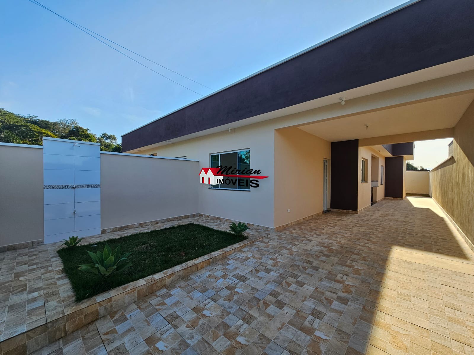 Casa, 2 quartos, 179 m² - Foto 1