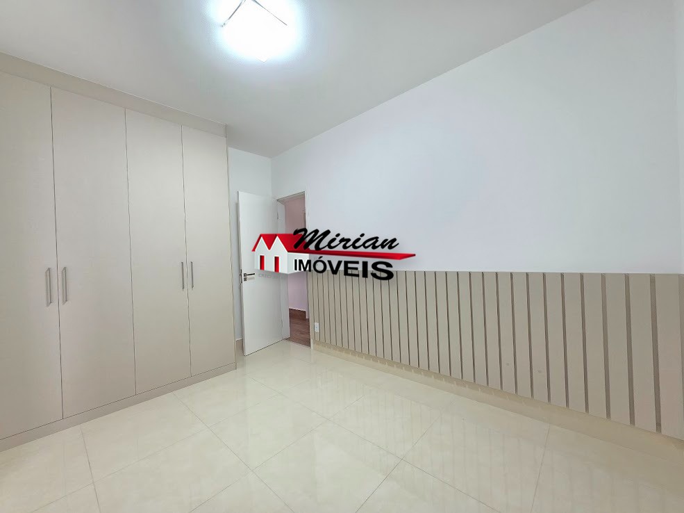 Apartamento à venda com 3 quartos, 170m² - Foto 12