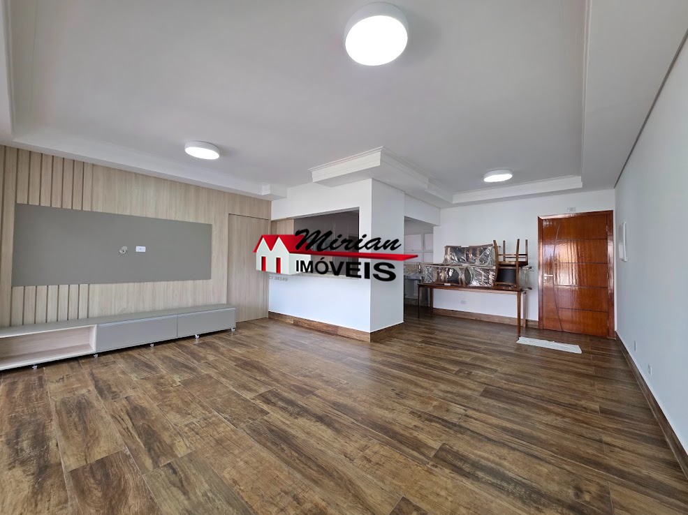 Apartamento à venda com 3 quartos, 170m² - Foto 9