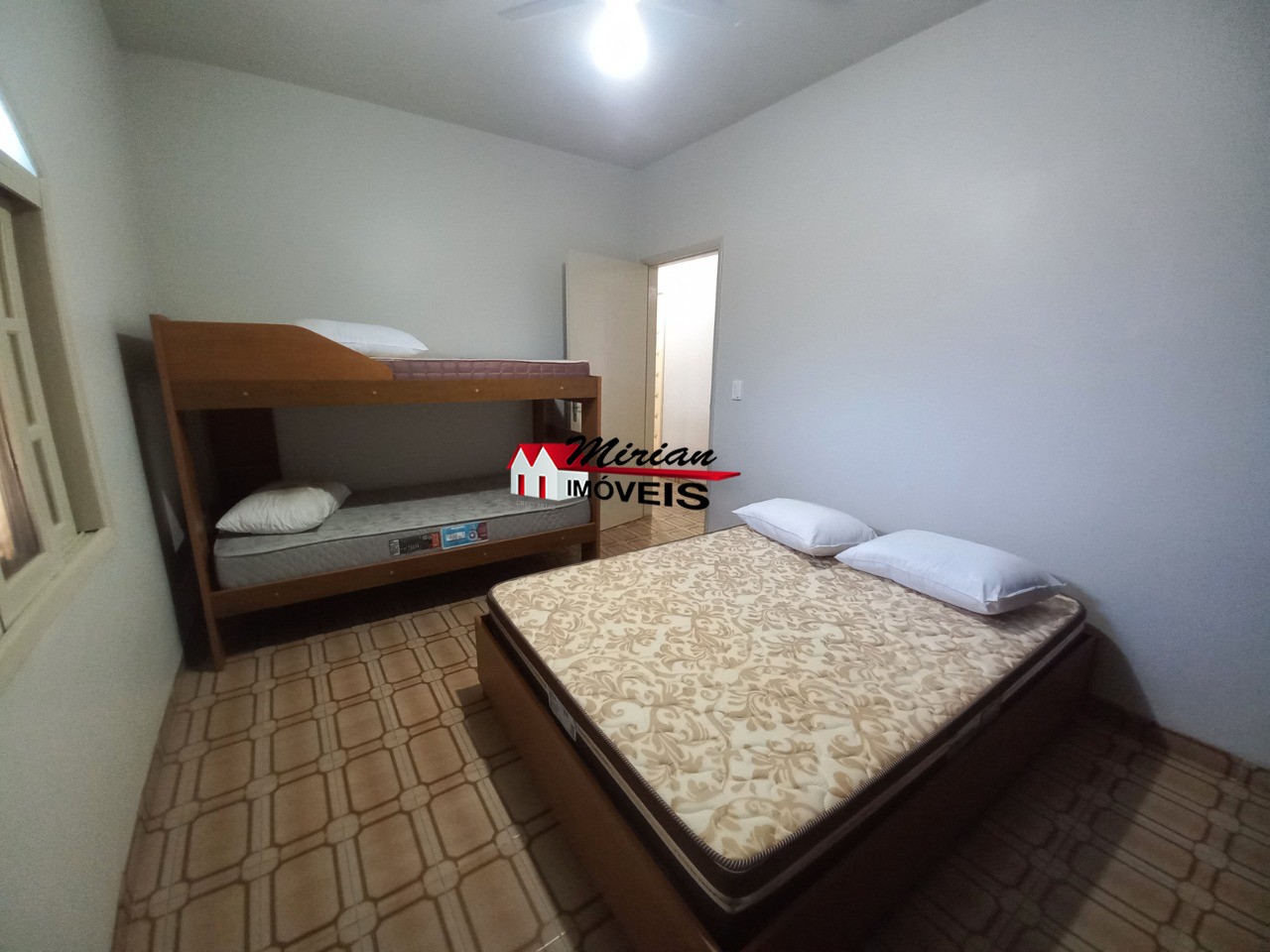 Casa à venda com 3 quartos, 205m² - Foto 27