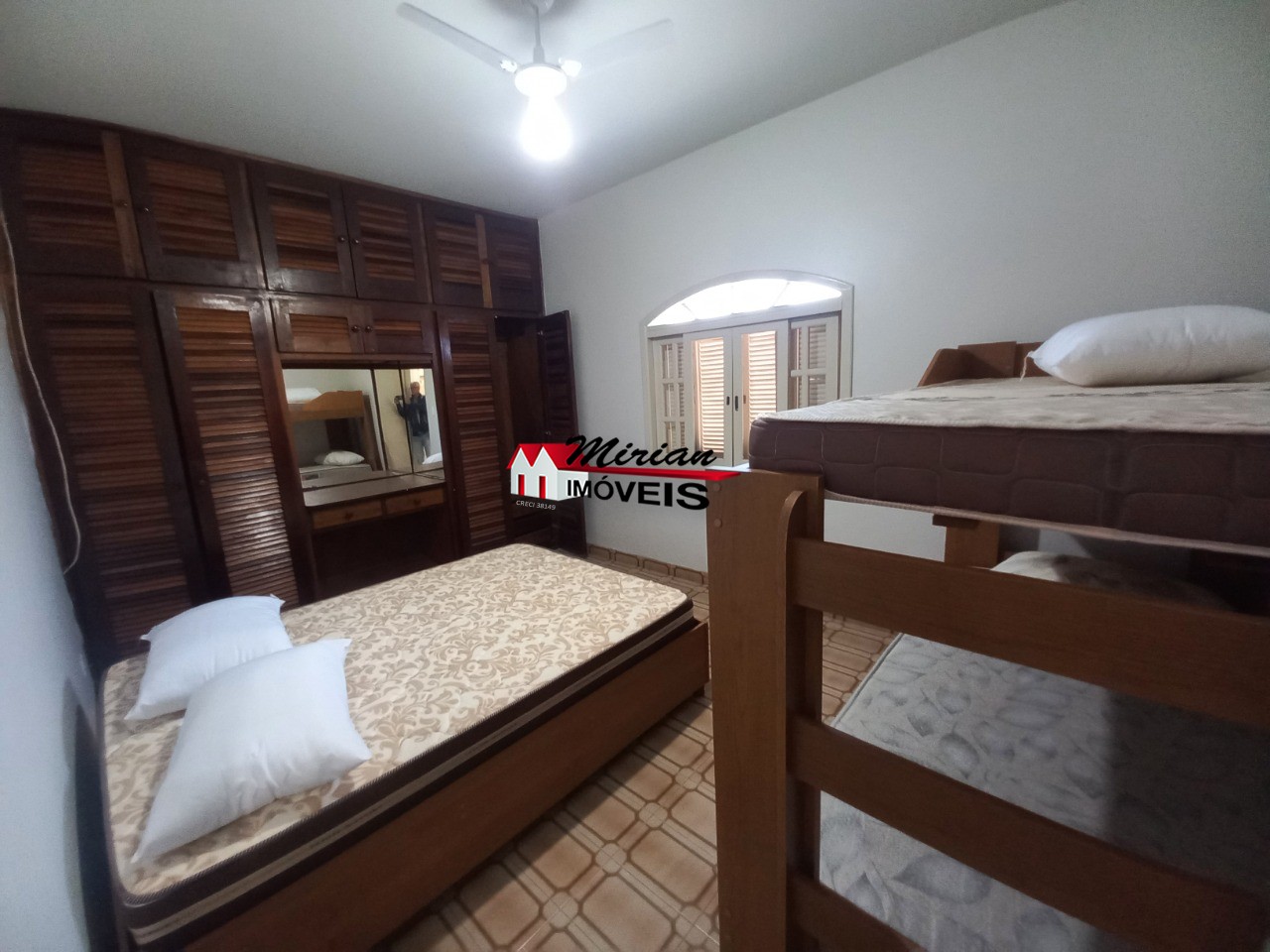 Casa à venda com 3 quartos, 205m² - Foto 26