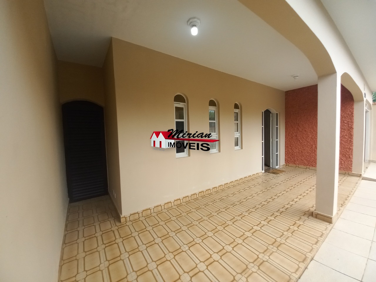 Casa à venda com 3 quartos, 205m² - Foto 7