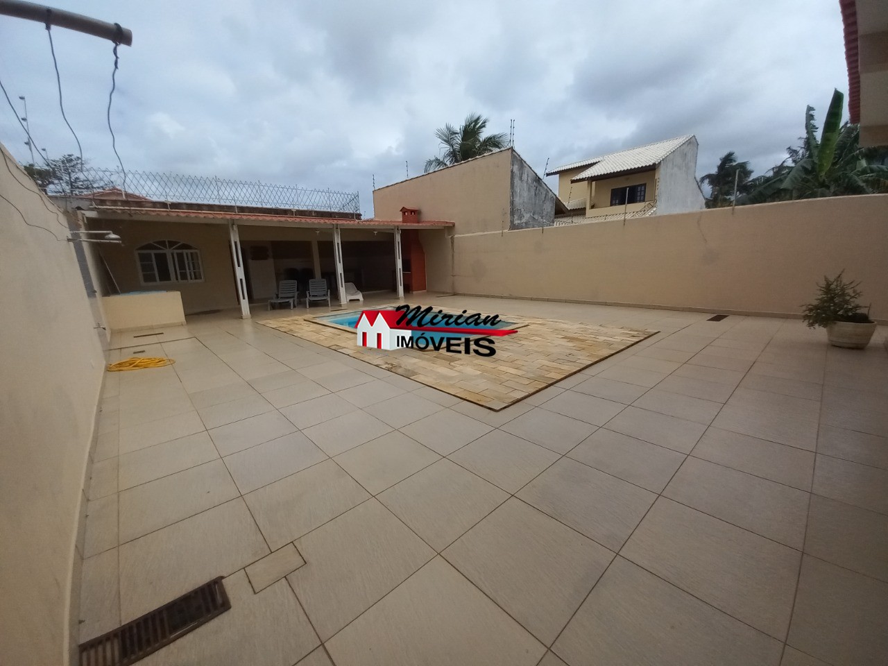 Casa à venda com 3 quartos, 205m² - Foto 35