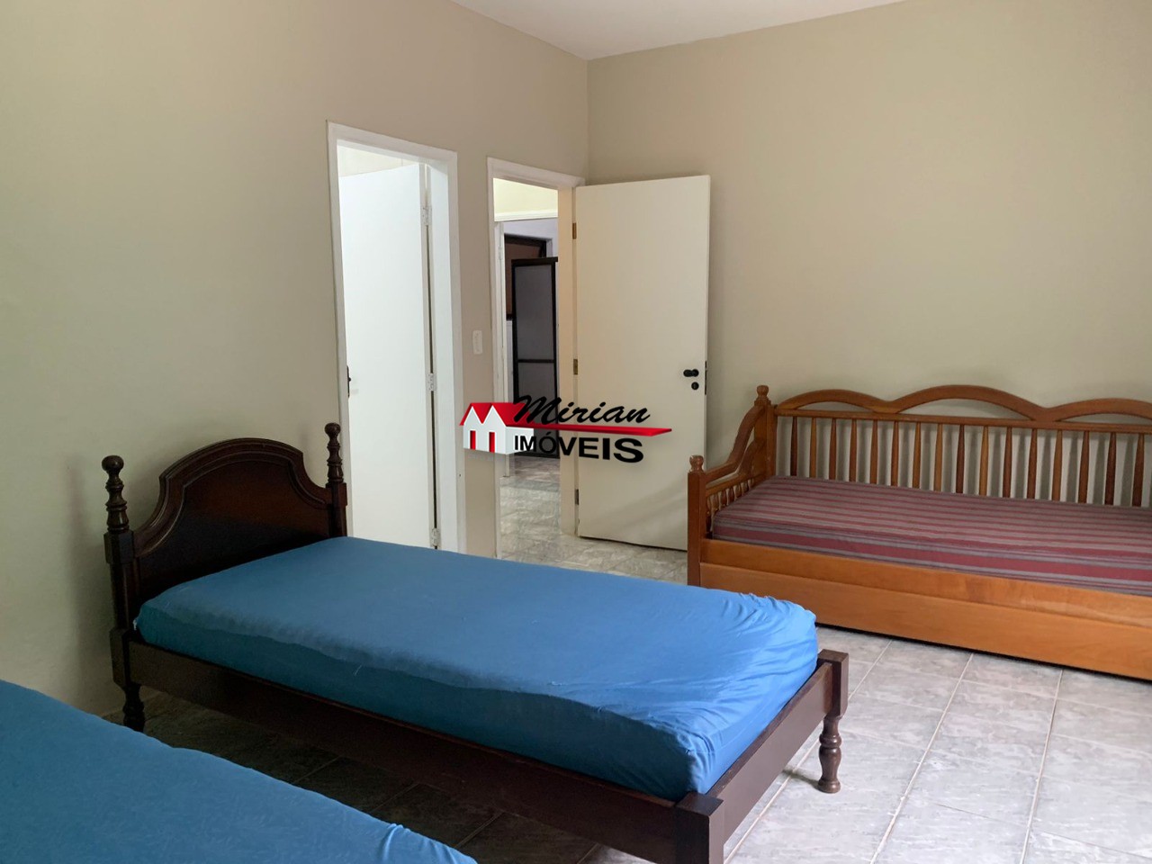 Casa à venda com 4 quartos, 280m² - Foto 25
