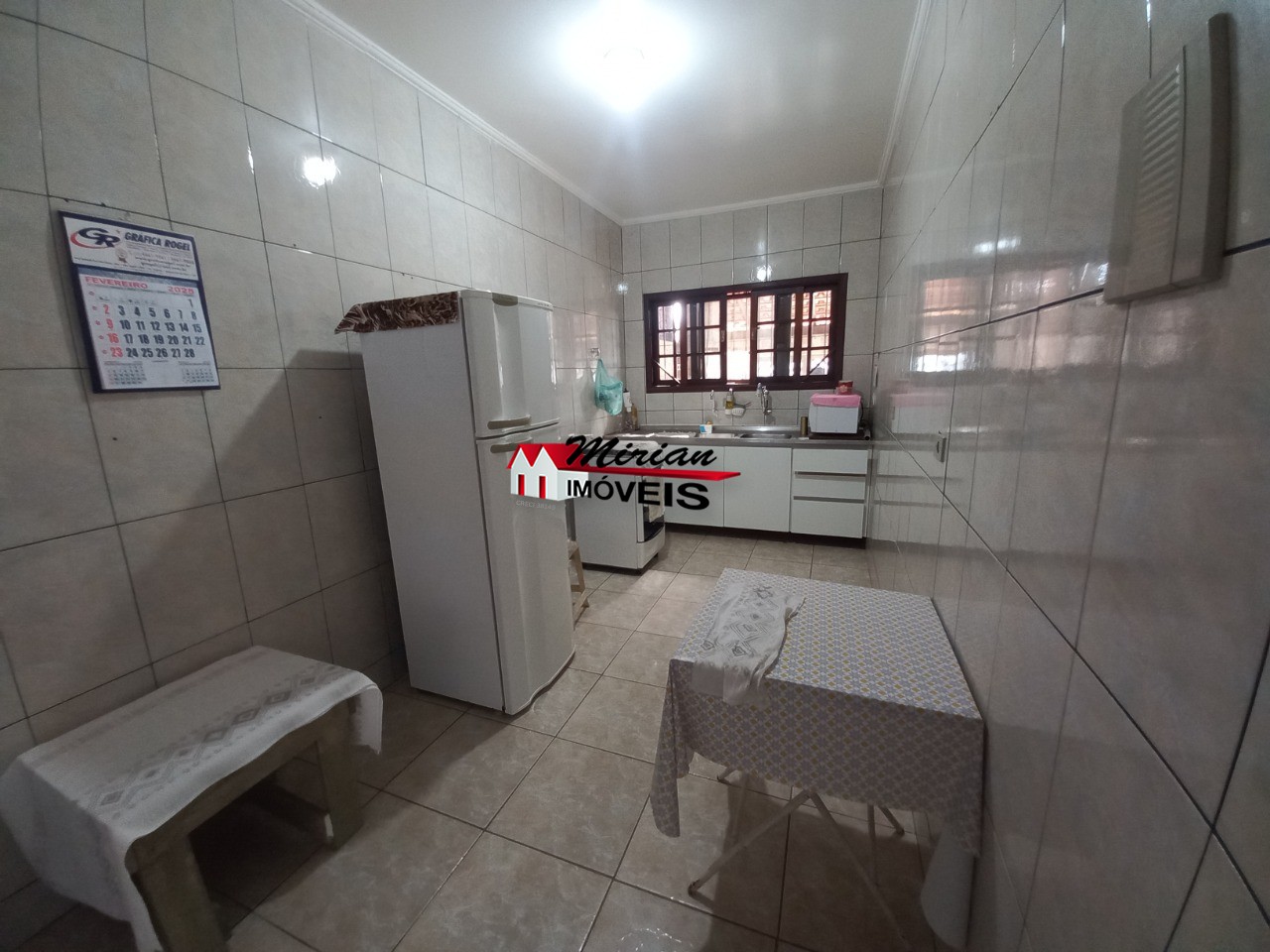 Casa à venda com 2 quartos, 102m² - Foto 9