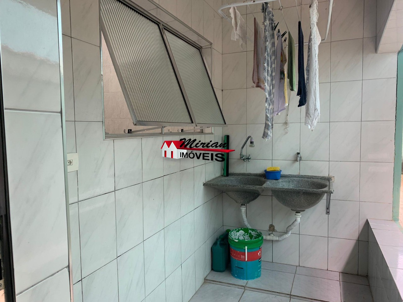Casa à venda com 4 quartos, 280m² - Foto 8