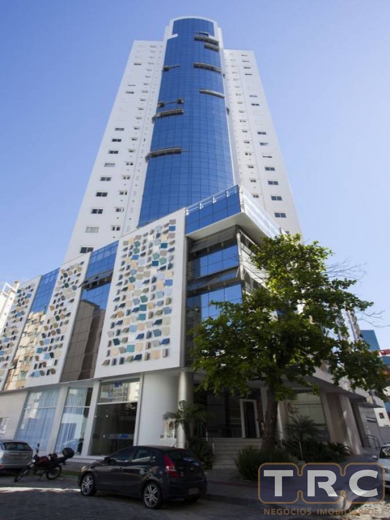 Apartamento, 3 quartos, 130 m² - Foto 1