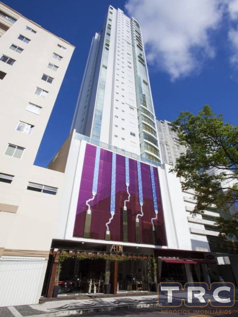 Apartamento, 3 quartos, 130 m² - Foto 1