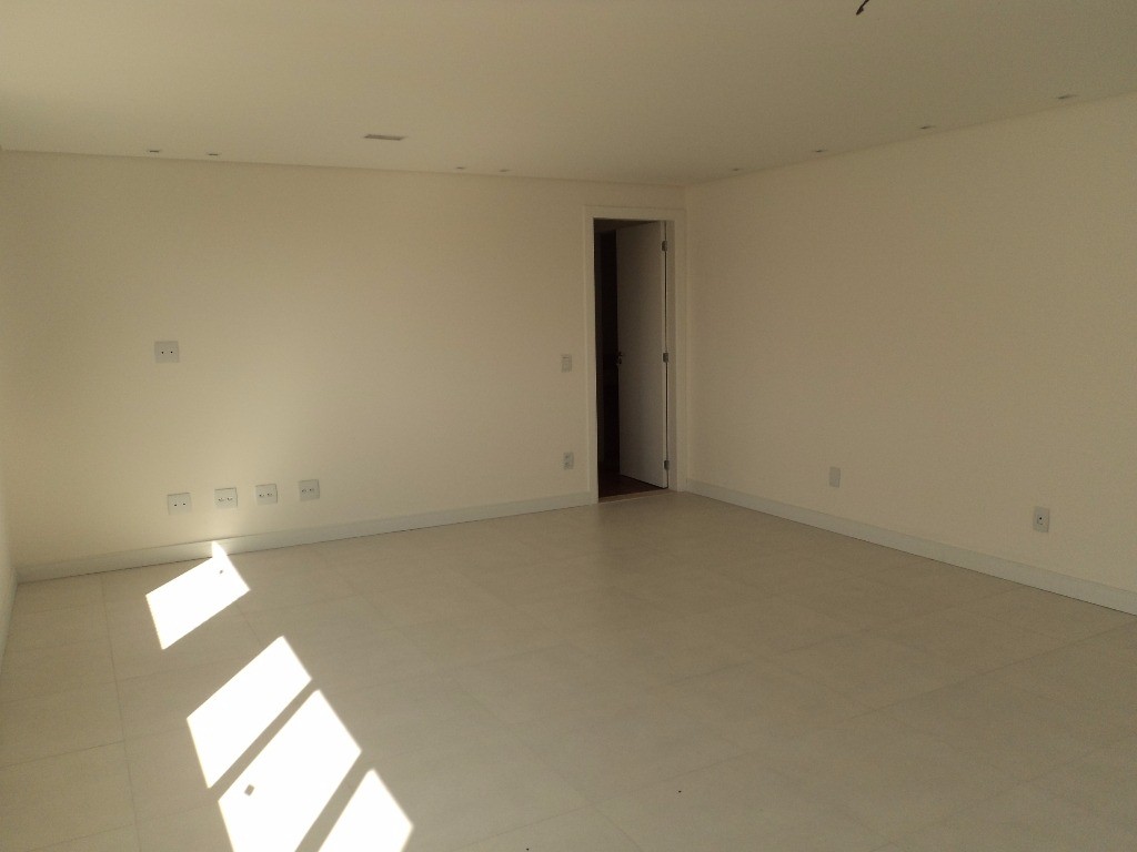 Apartamento, 1 quarto, 110 m² - Foto 1