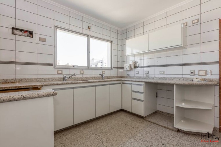 Apartamento, 3 quartos, 236 m² - Foto 2