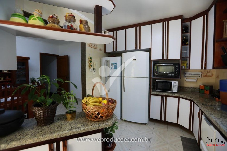 Sobrado, 3 quartos, 300 m² - Foto 6