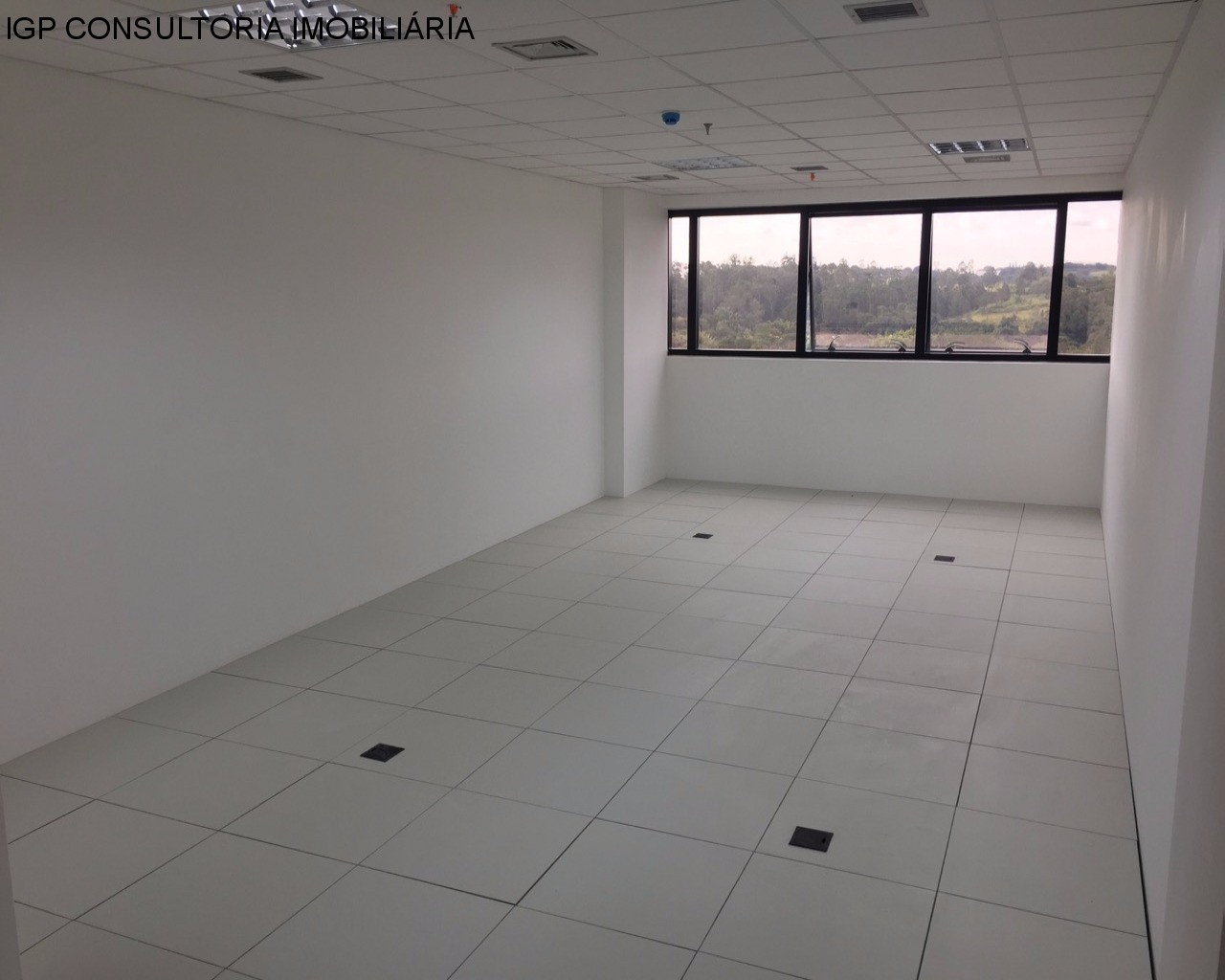 Comercial em VILA HOMERO, INDAIATUBA - SALA - INDAIATUBA