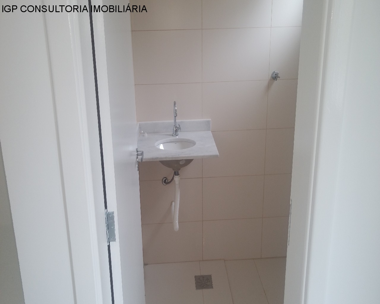 CASA em PARQUE RESIDENCIAL INDAIA, INDAIATUBA - Vendo sobrado Condominio Flamboyant Indaiatuba - Foto 2