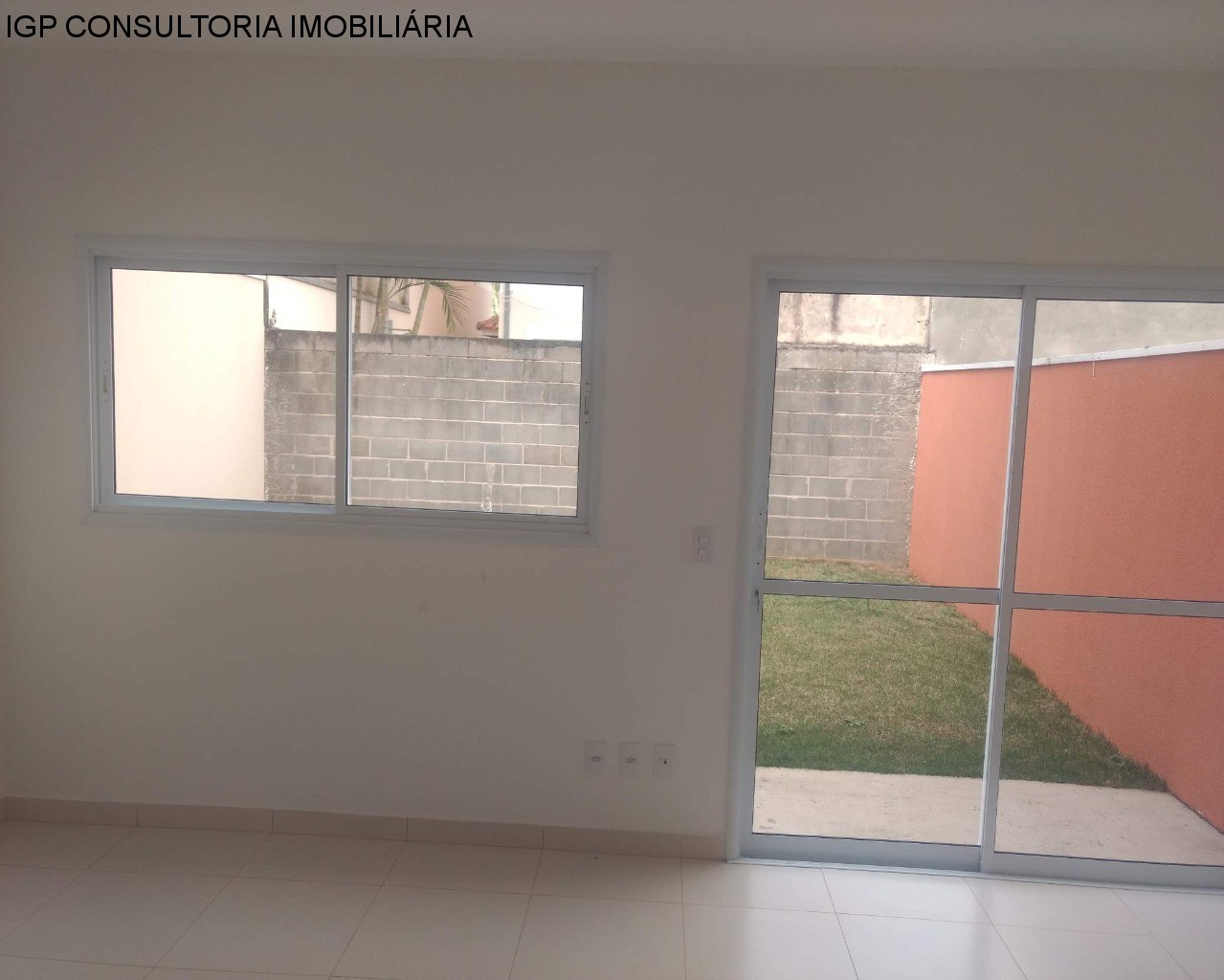 CASA em PARQUE RESIDENCIAL INDAIA, INDAIATUBA - Vendo sobrado Condominio Flamboyant Indaiatuba - Foto 1
