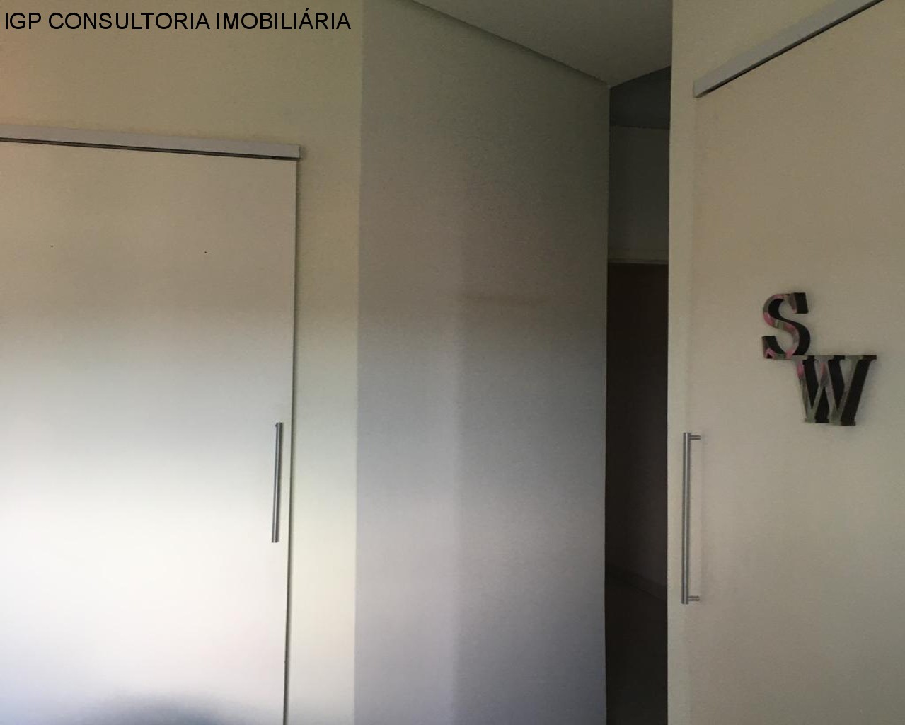 Casa para venda na Vila Rubens, Indaiatuba-SP: 2 quartos, 1 suíte, 2 salas, 2 vagas, 174,25 m². Imperdível!